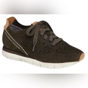 OTBT Women’s Khora Dark Green Casual Sneakers - 8.5